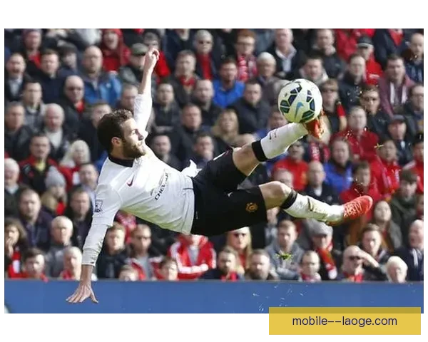 大马丁蝉联金球奖雅辛奖成为历史首位 连续两年摘得该殊荣